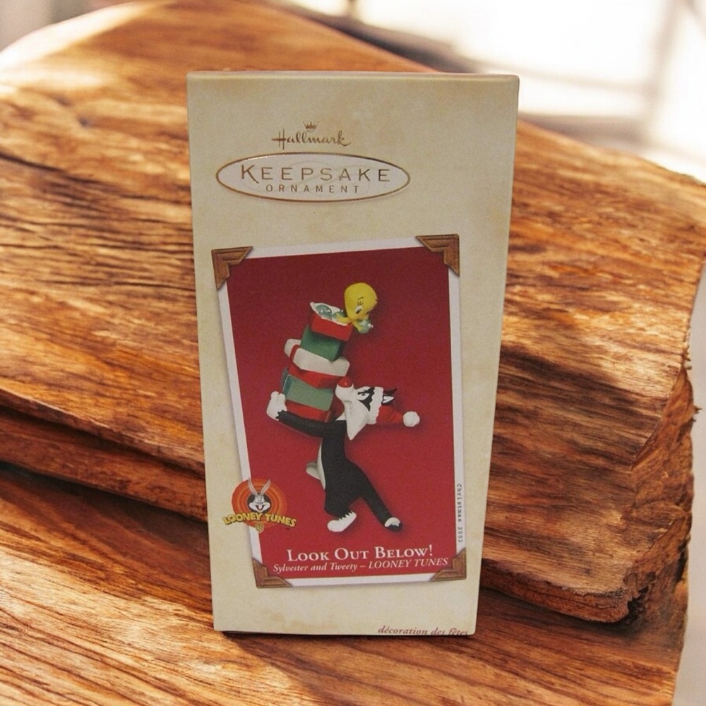 Vintage Hallmark Keepsake Ornament Look Out Below Sylvester